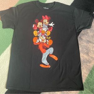 🧡 Disney Mickey & Co Graphic Tee